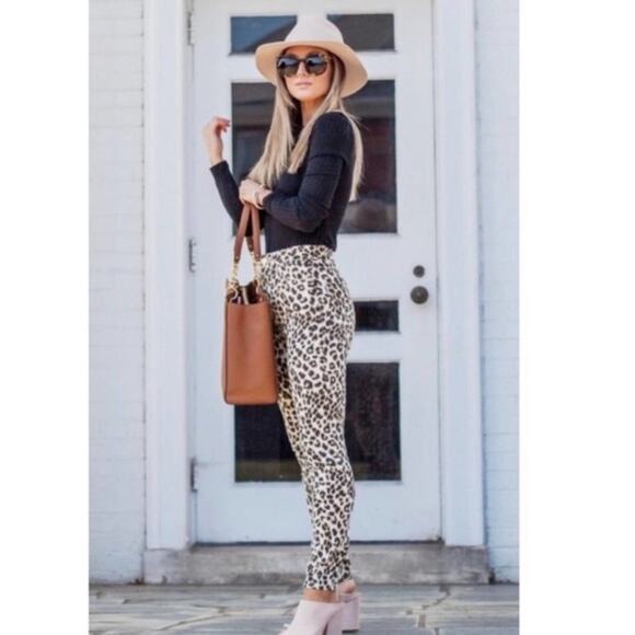 NWT Frame Ali High Rise‎ Cigarette Leopard Jeans - Picture 1 of 9